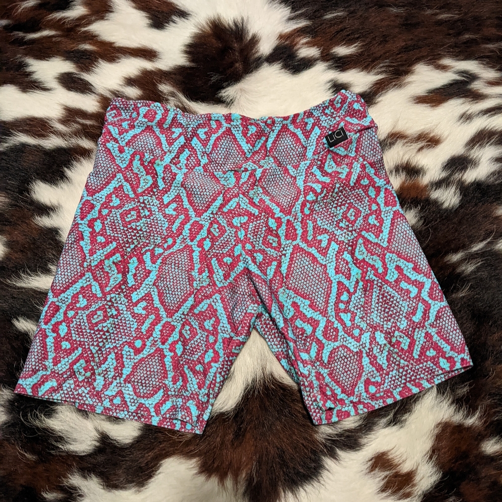 Sold!!!! Lici fit shorts